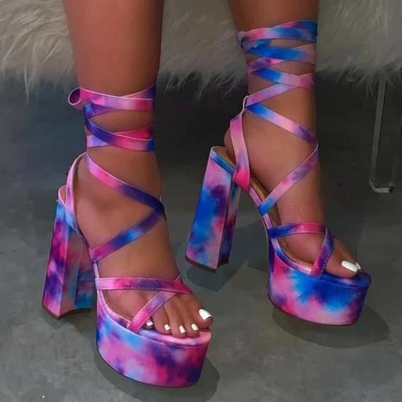 Sandali con plateau con cinturino incrociato multicolore Scarpe open toe per le donne Tacco alto grosso Scarpe da festa sexy da donna 2025 Zapatos Para Mujere