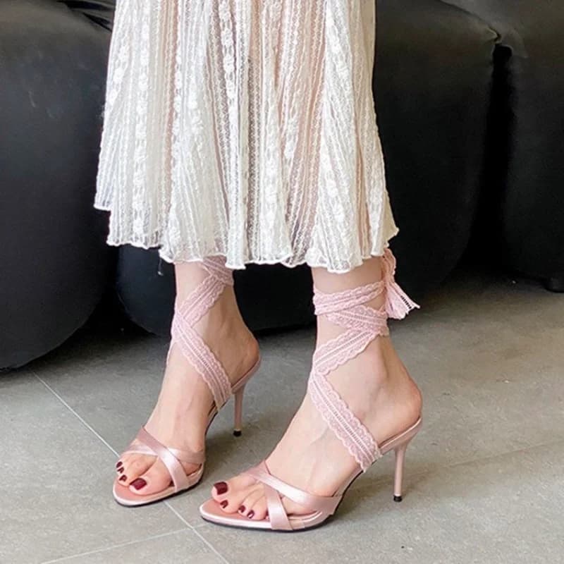 Nuovi Sandali con Tacco Alto a Punta e Cinturini 2026, Scarpe Estive da Donna Eleganti e Sexy con Tacco Sottile e Lacci Incrociati, Taglie 35-40