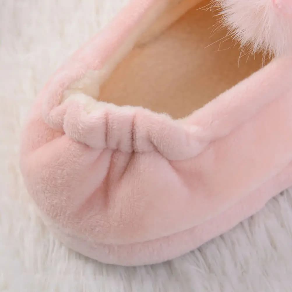 1Pair Warm Skid Proof Nonslip Slippers Rabbit Shape Winter Kids Slippers Children Comfortable Toe Protection Size 17 18