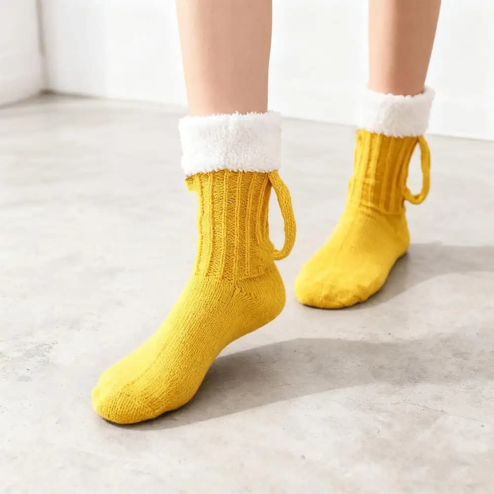 Calzini per tazze da birra Divertenti calzini lavorati a maglia con manico Uomo Donna Calzini da pavimento autunno inverno per regali di compleanno di Natale Halloween