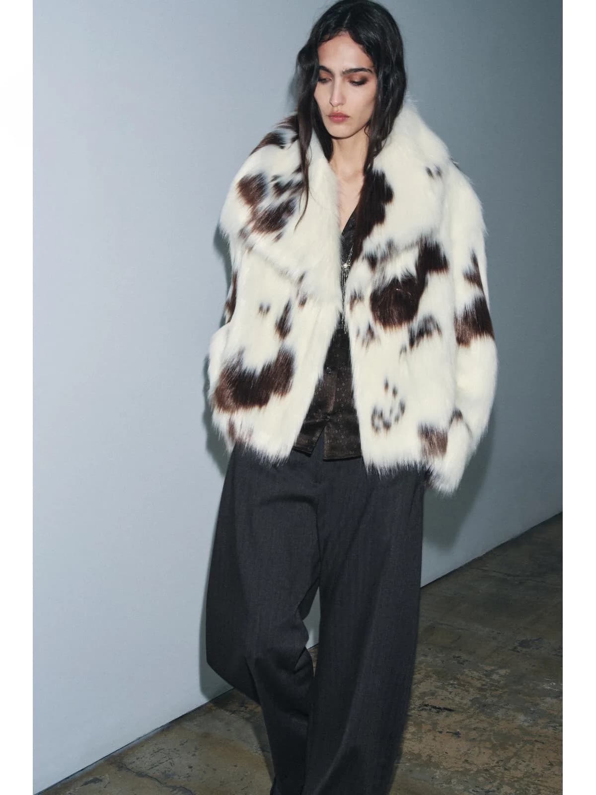 Winter New Style Women's Fashionable Simulated Fur Jacket Leopard Print Simple Design Versatile Long Sleeve V-Neck Zipper Clo...
