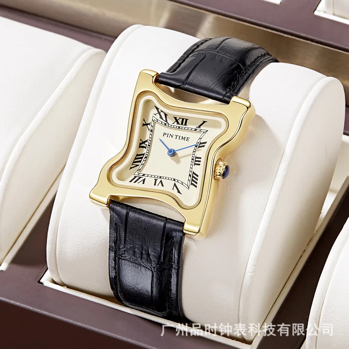PINTIME Watches for women Calendar Date Quartz women Watch Leather Strap Rectangle Dial 3ATM Classic elegant women Wristwatch