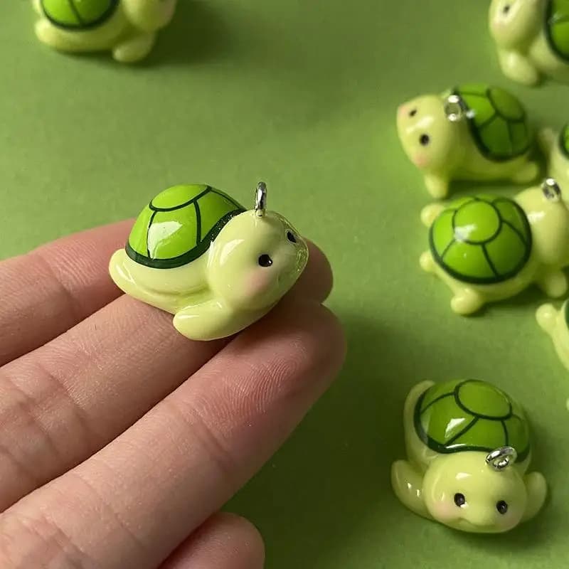10Pcs Cartoon 3D Small Turtle Resin Charms Lovely Animal Pendants for DIY Keychains Earrings Phone Charms Handmade Craft Gifts