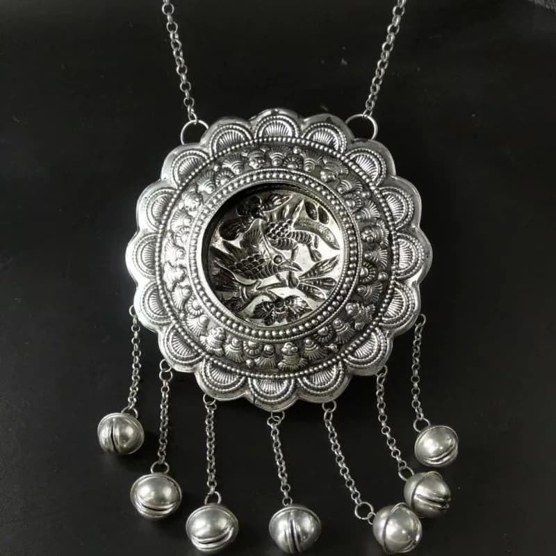 Classic handmade necklace, collar, traditional ethnic wind chime, hollowed out exquisite jewelry, gift for family members