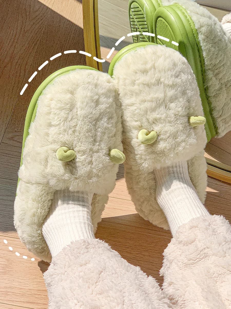 Nuove pantofole da donna adorabili invernali per la casa Pantofole in cotone simpatico cartone animato Scarpe da casa antiscivolo con cervo natalizio