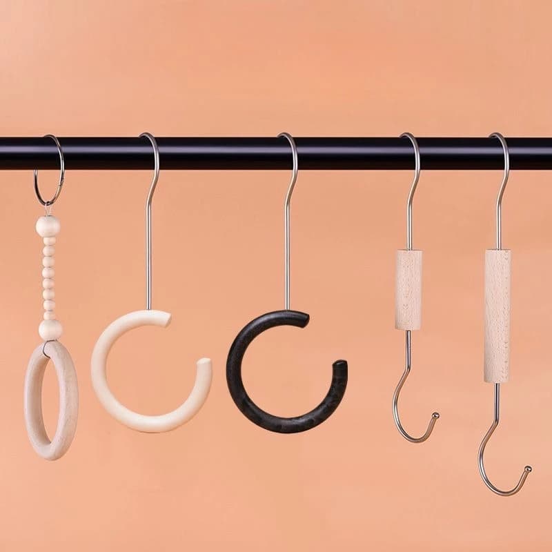 Circular Hooks in Resin Japanese Style for Clothing Shops, Clothes Hangers, Exhibit Hooks, Plate and Scarve Supports, Organizers
