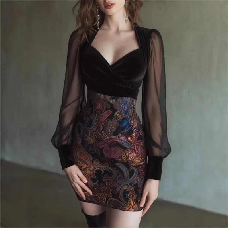 Abito Lungo da Donna Sexy in Rete Trasparente con Cuciture, Scollo a V, Fascia in Vita e Stampa Geometrica Primaverile
