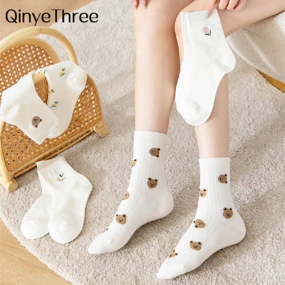 New Chic Funny Literary Fresh Academic Style Bear Flower Plant White Soft Cotton Spring Summer Harajuku Socks Dropship