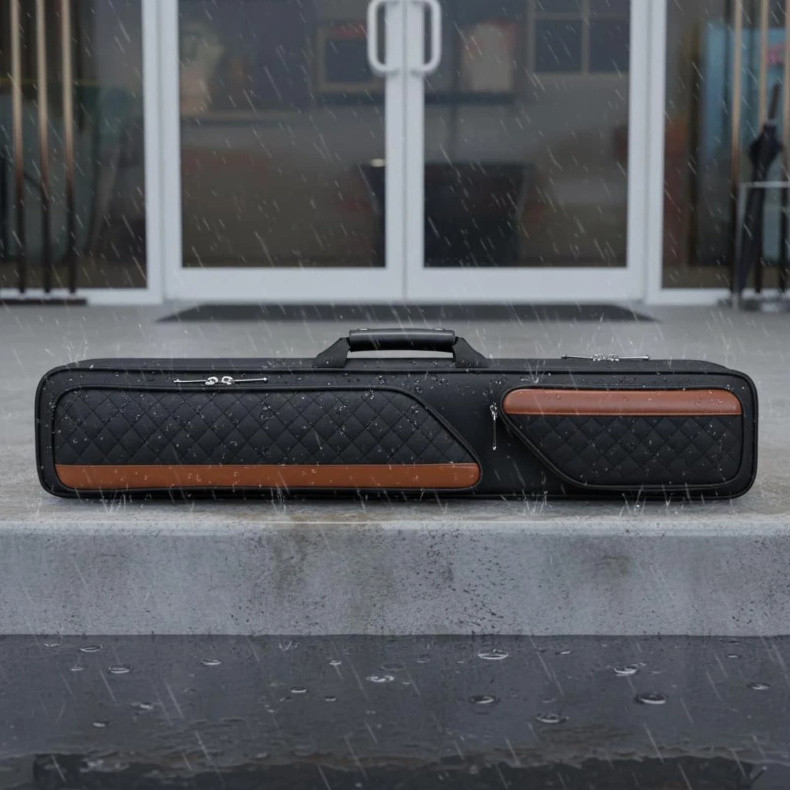 Scratch-resistant Sports Gear Pool Cue Bag Hard PU Leather Billiard Stick Bag for Convenient Storage and Transport