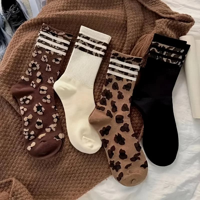 4 paia/calzini al ginocchio alla moda da donna, calzini alla moda con motivo leopardato a righe da donna, comodi calzini sportivi morbidi