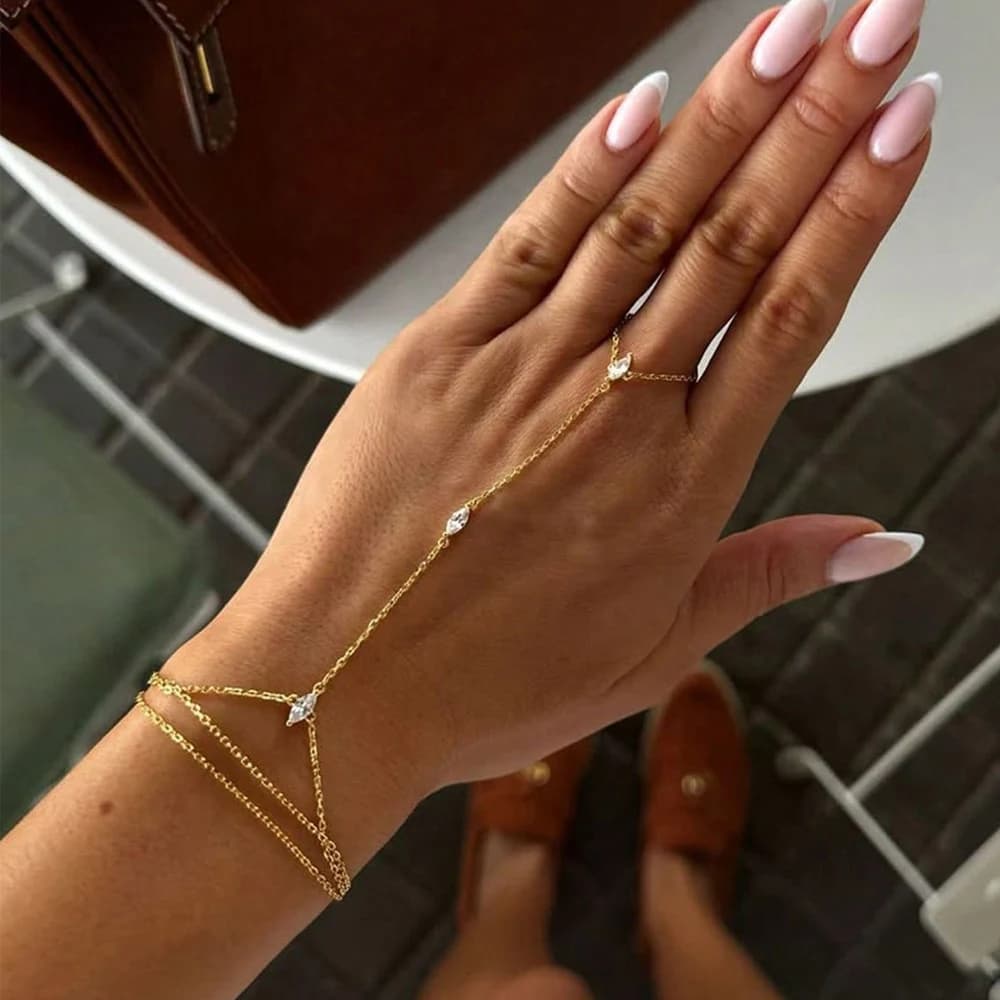 Elegante Bracciale in Cristallo a Rombi, Gioiello da Polso per Donne, Regalo di Moda, Bracciale Multistrato in Metallo, Accessorio per Matrimonio