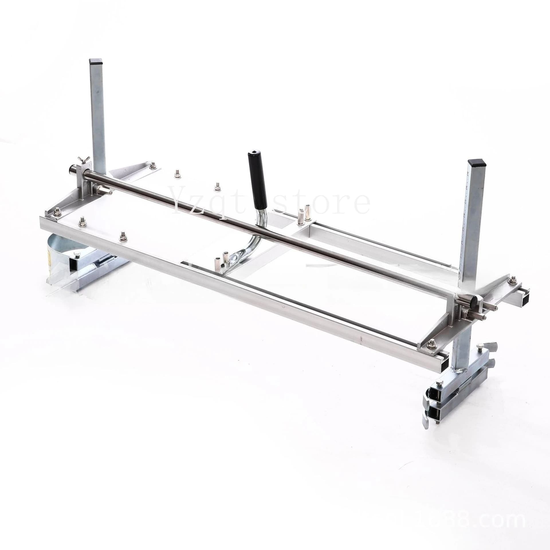 Cross-cut displacement for chain saw chain large, tapered segeria bracket
