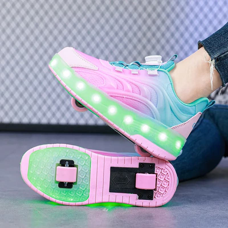 Scarpe da skate a rotelle per bambini Ragazzi Ragazze Sneakers luminose Luce a led Luminoso Sport all'aria aperta Skateboard 2 ruote Ricarica USB Nuovo