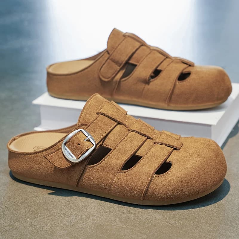 Men's Summer New Breathable Hollow out Slippers Casual Slip-On Fashion Outdoor Wear Flat Heel Rubber Bottom Sandals