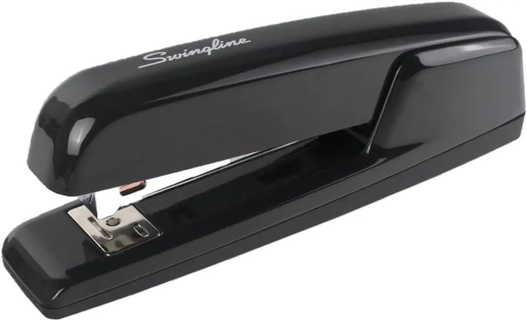 Swingline Stapler 30 Sheet Capacity, Jam-Free Metal Desktop Stapler with Low-Staple Indicator, Black