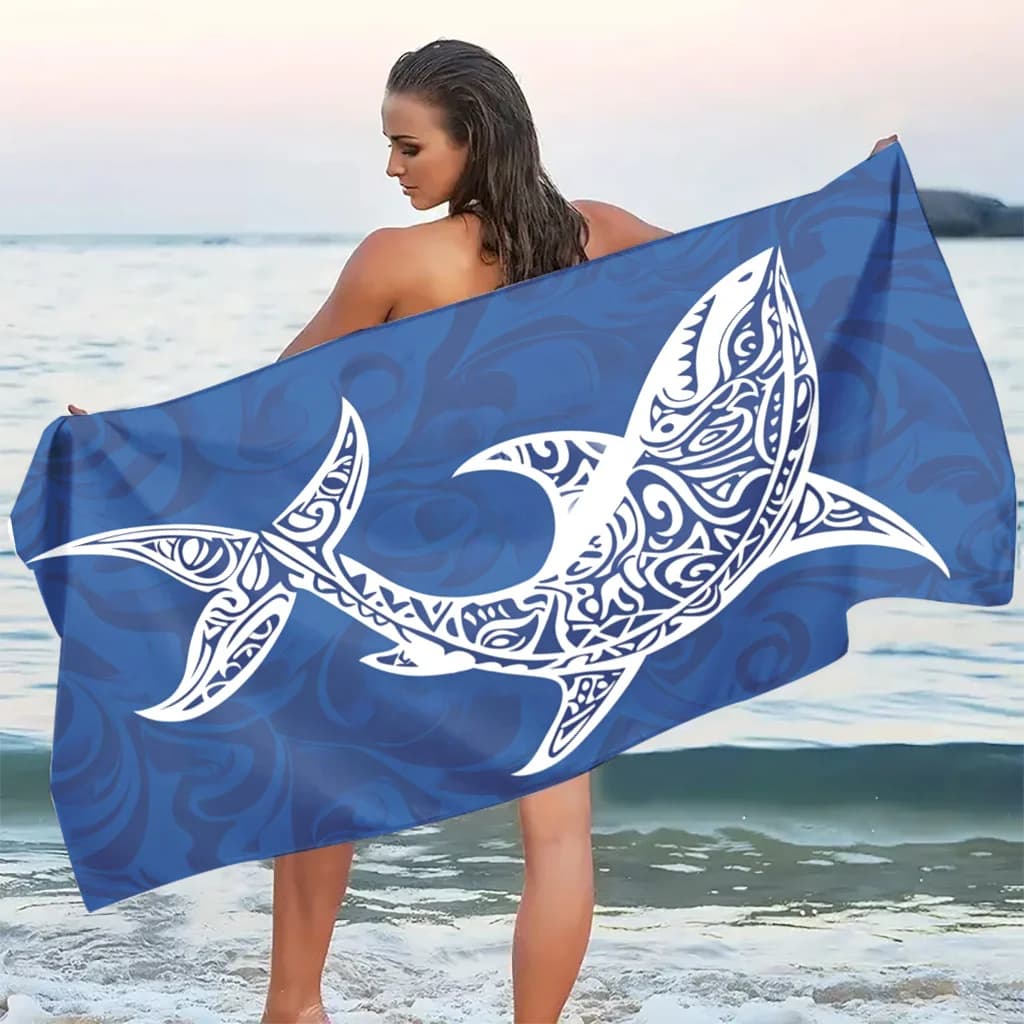 Asciugamano da Spiaggia Tribale con Motivo Squalo, in Poliestere - Leggero, ad Asciugatura Rapida, Morbido, per Nuoto e Viaggi, Motivo Tribale Blu, Unisex per Campeggio