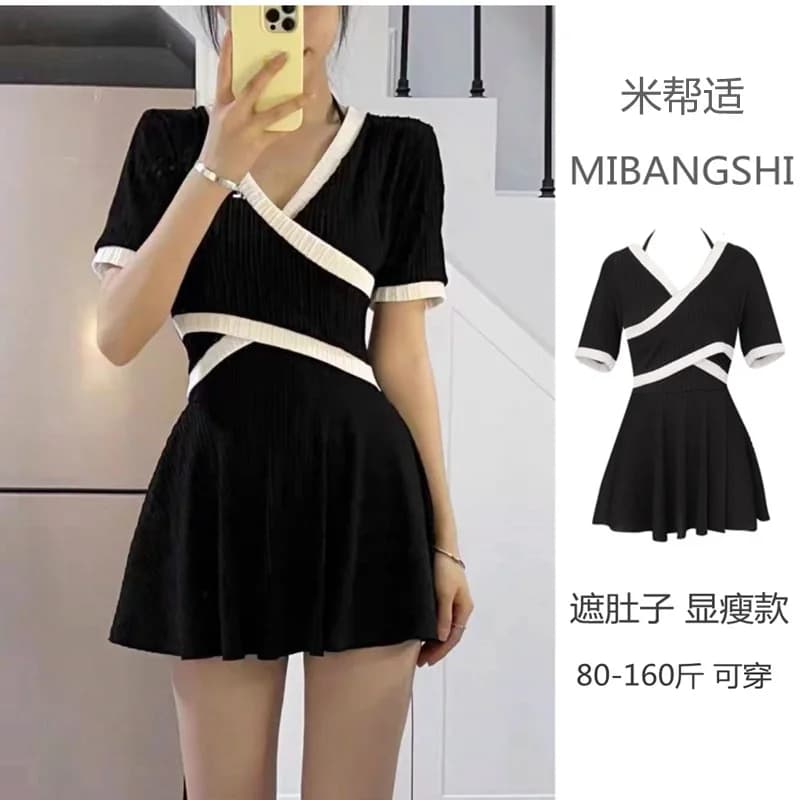 Nuovo costume da bagno intero taglie forti da donna, stile gonna, nero, coprente, per piscina, che nasconde la pancia e