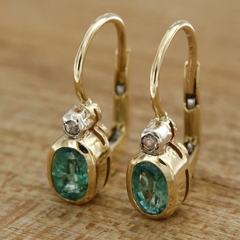 Retro French Style Compact Fashionable Earring for Weddings Banquets and Special Occasions Wedding Jewelry