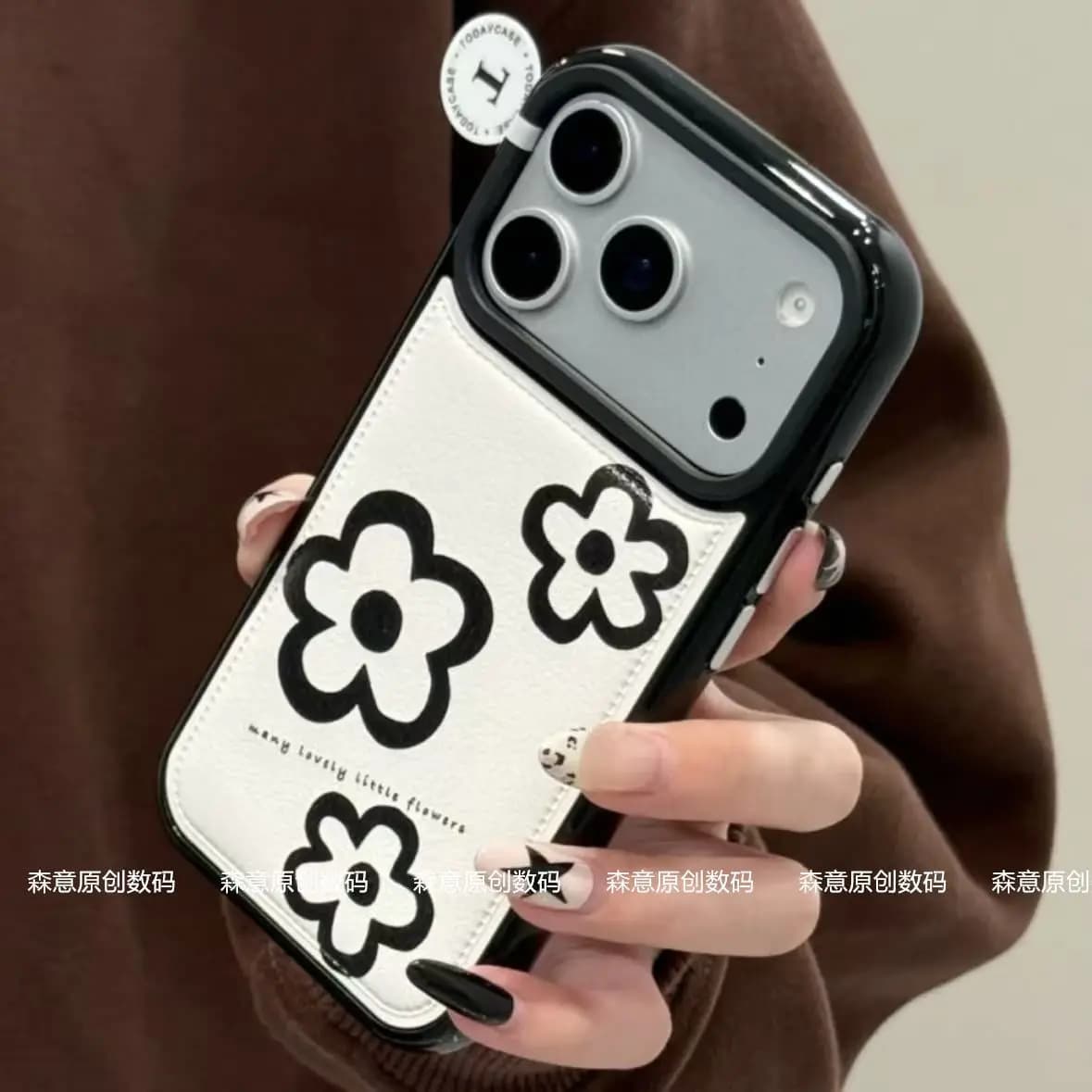 Protective Leather Protective Case with Designed Flowers Fashionable INS Style for iPhone 17 Air 16 15 14 13 12 11 Pro Max