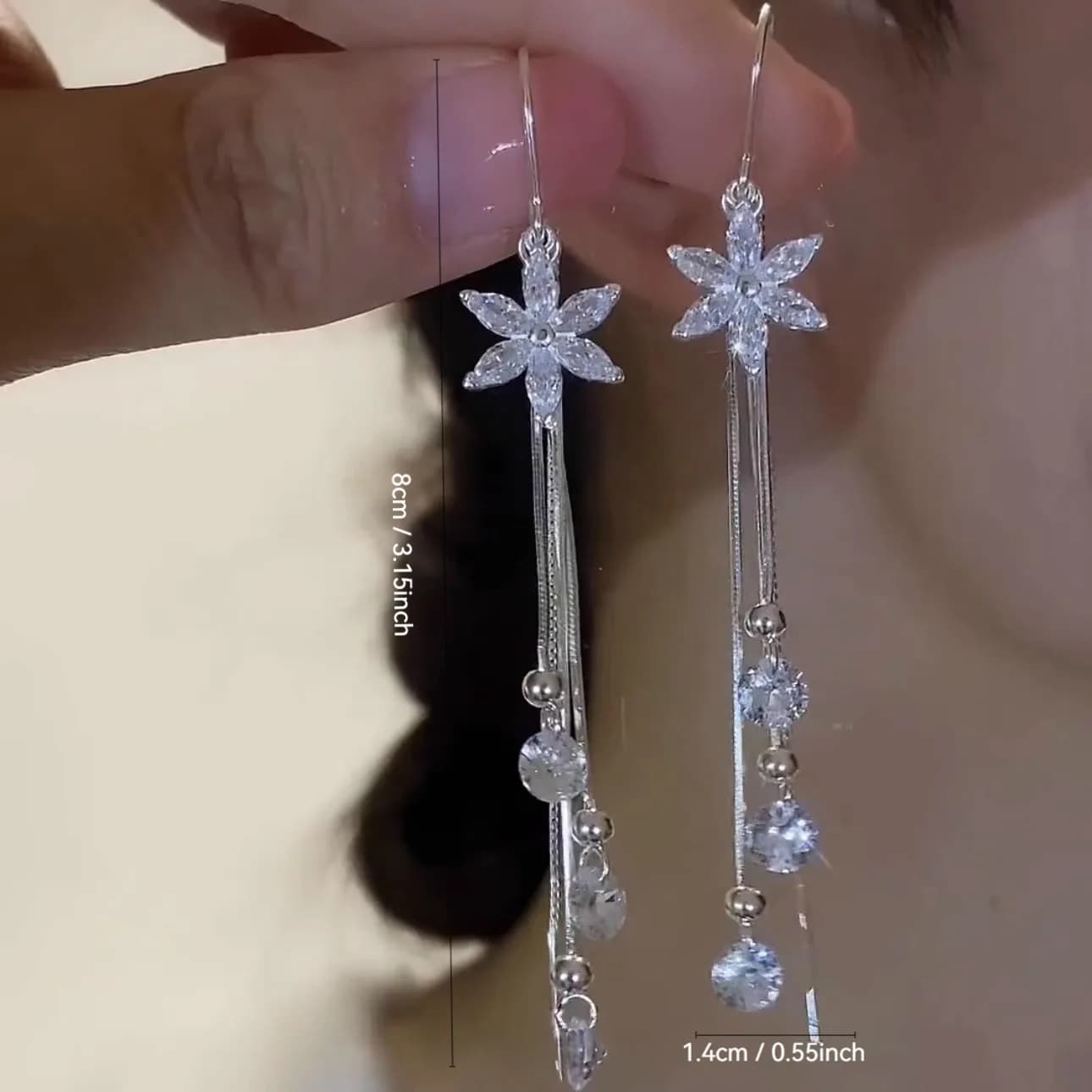 New style, unique, fashionable, simple, luxurious ear ring, elegant and versatile long-style diamond-studded earrings for women