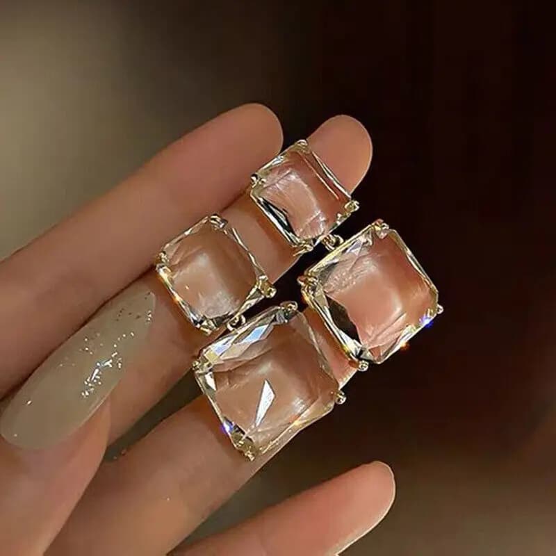 Orecchini pendenti con pendente in cristallo di vetro quadrato trasparente per le donne Orecchini pendenti con goccia geometrica alla moda della Boemia Gioielli da sposa