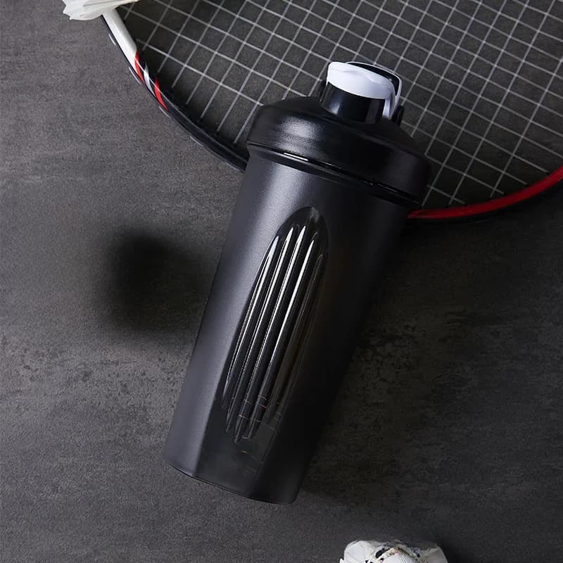 Shaker per Proteine da Palestra, Bicchiere Sportivo in Plastica con Coperchio, Stile Giapponese, Leggero e Portatile