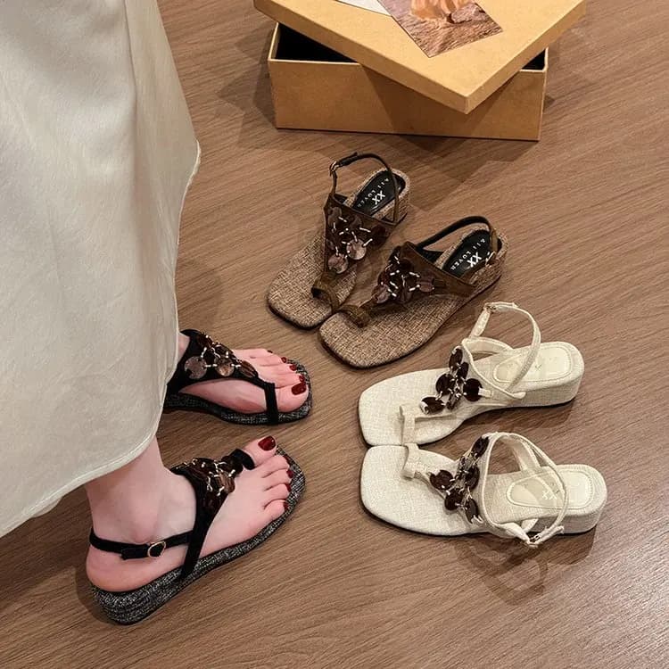 Beach Shoes Women's Flat Roman Sandals Bohemian Style Holiday Slippers Outdoor Wear Cross Band mid Heel Rubber Sole Sandals