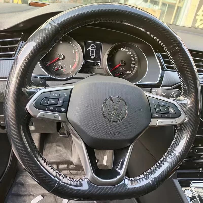 100% Misura Per Volkswagen VW Passat B8 2019-2022 Golf 8 2020-2022 Coprivolante per auto in fibra di carbonio cucito a mano