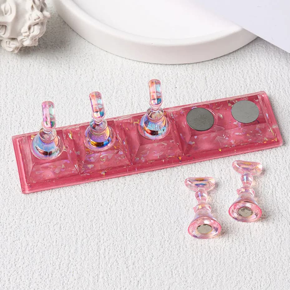 Aurora Scacchi Borad Punte magnetiche per unghie Espositore Espositore in resina Supporto per unghie Pratica Punte per unghie con smalto gel che mostrano strumenti per scaffali