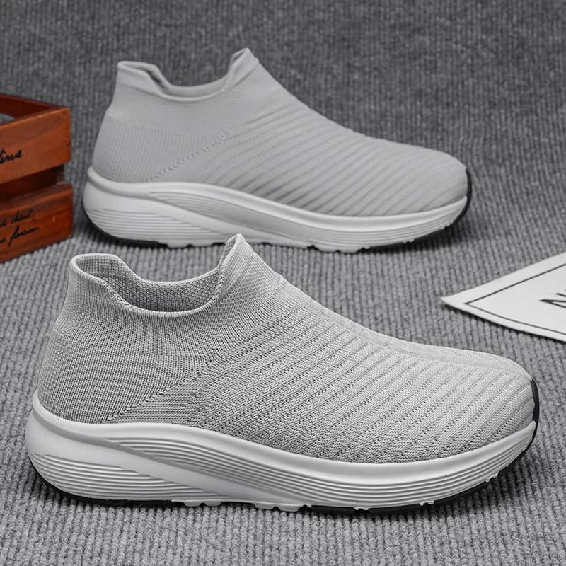 Nuove Scarpe Unisex con Punta Larga, Slip-on Traspiranti per Sport, Corsa e Camminata, Calzature Leggere Casual per Uomo e Donna