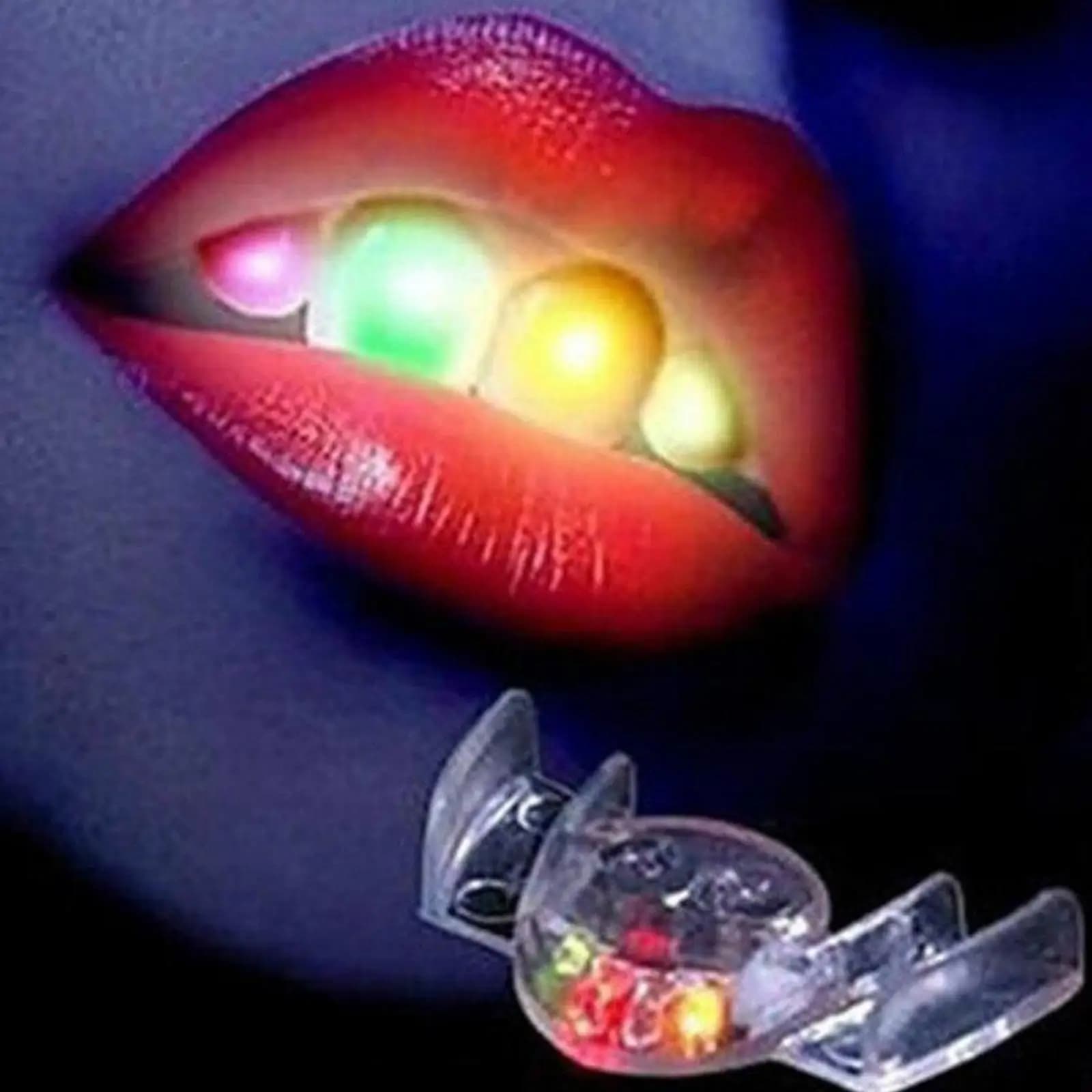 1/2/3/5pcs LED Bretelle per la bocca Light Up Piece Glow Denti Giocattoli per bambini Halloween Rave Glow Party Tricky Cosplay Protesi luminose Decor