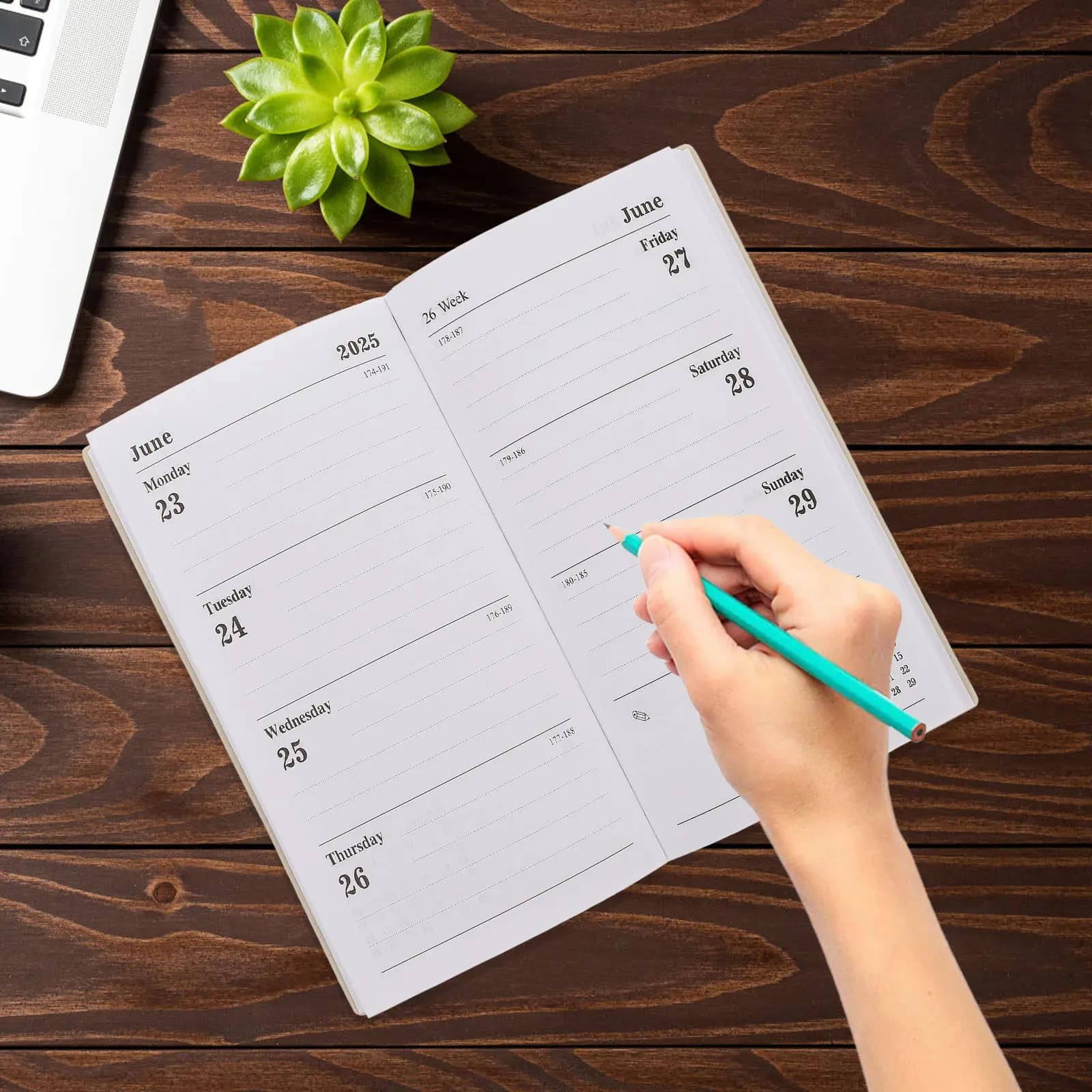 Agenda Giornaliera 2025, Blocco Note A6 Leggero e Compatto, Quaderno per Studenti, Insegnanti e Professionisti, Planner Portatile