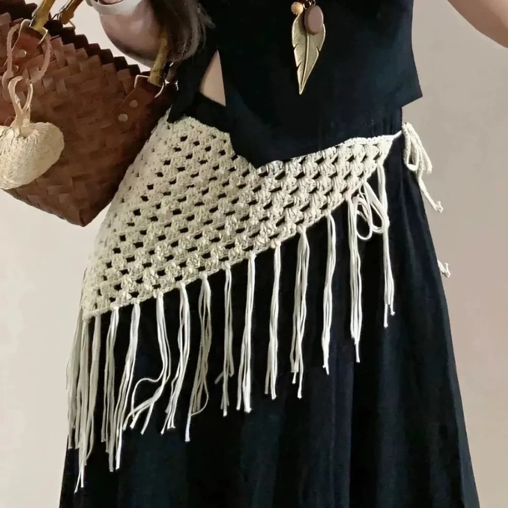 New Adjustable Hollow-Out Mini Skirt Fringe Trim Y2K Streetwear Fashion Bandana Hand-knitting Triangle Scarf Travel Accessory
