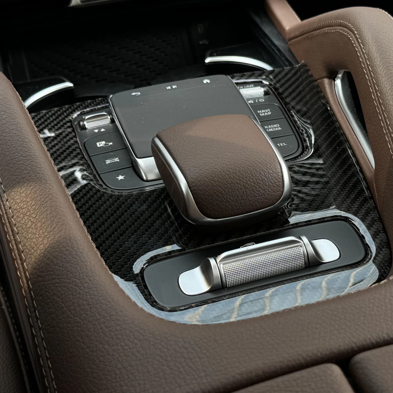 Per Mercedes-Benz GLE W167 2019-2024 Reale Adesivi In Fibra di Carbonio Telaio del pannello del cambio Centrale Accessori Auto Interni Decorativi