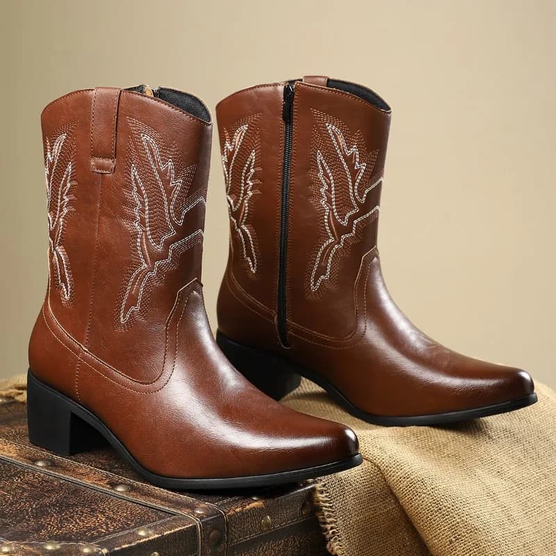 Stivali da cowboy western da uomo ricamati alla moda Stivali da cavaliere da uomo per sport all'aria aperta Stivali da neve