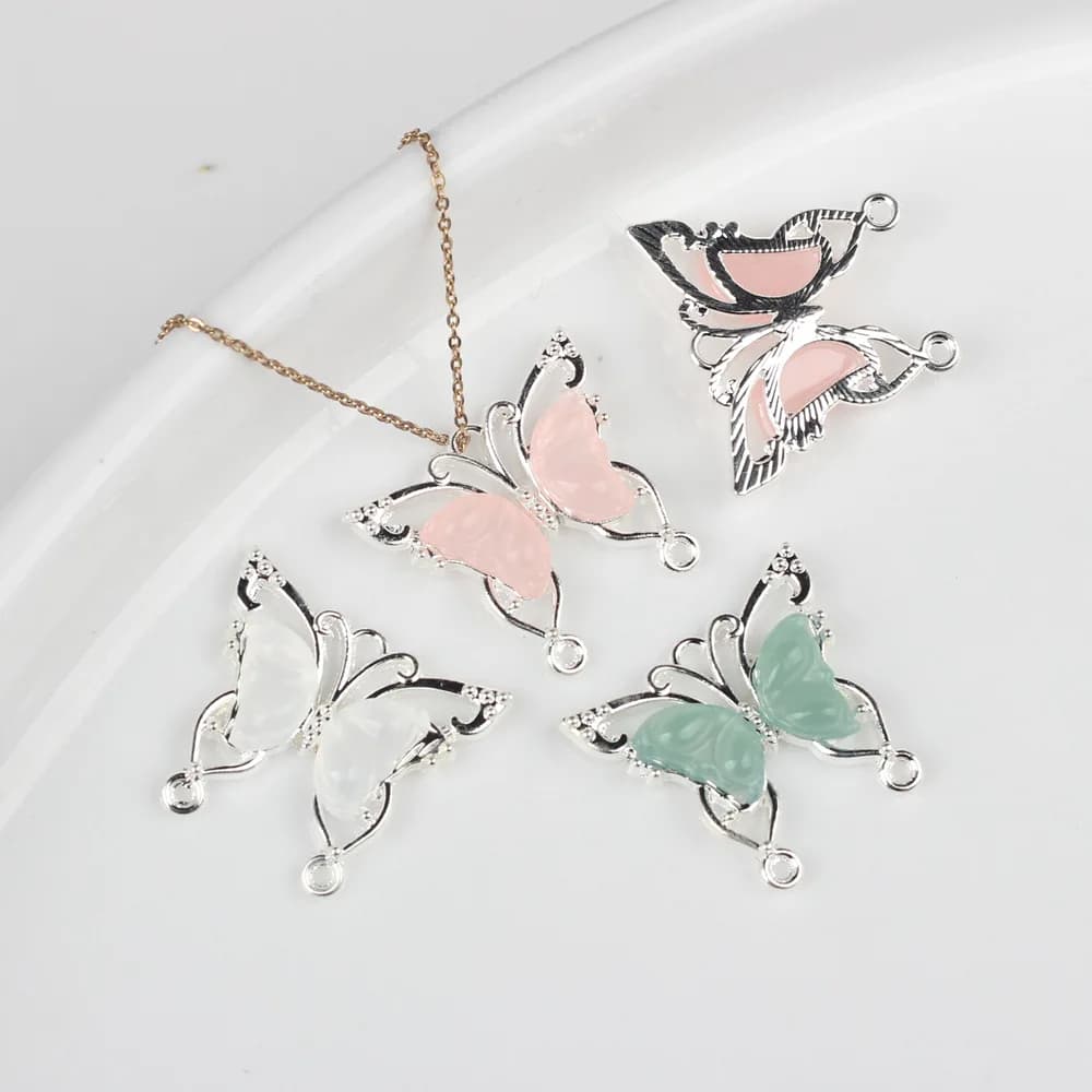 10 pcs/lot 22*24 MILLIMETRIES In Zinco Alloy Strass Butterfly Pendants And Pendants For World Bracelet Necklace Accessories Make You