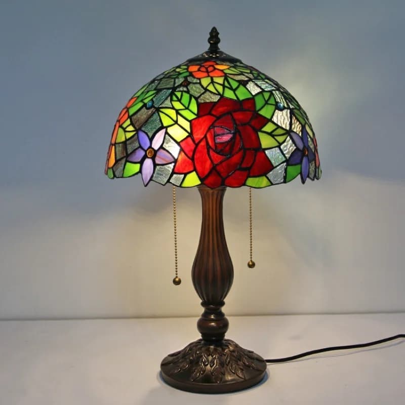 Lampada da tavolo rosa in vetro pastorale americano Dia30cm Camera da letto Soggiorno Lampada da scrivania con illuminazione Tiffany