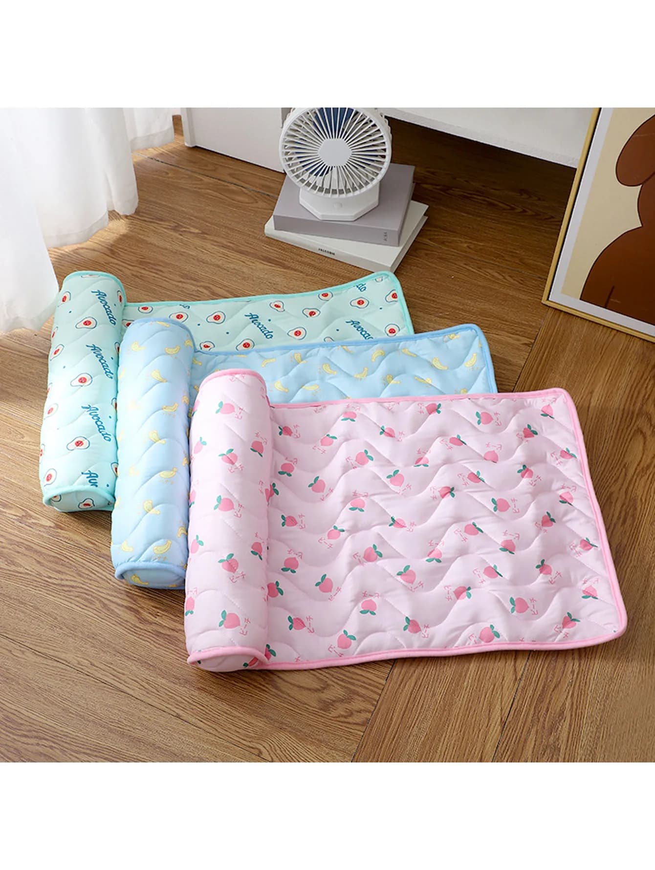 Summer Pet Ice Pad Cooling Mat Breathable Ice Silk Cushion Non Slip Washable Heat Dissipation Sleeping Pad Dog Cat Nest