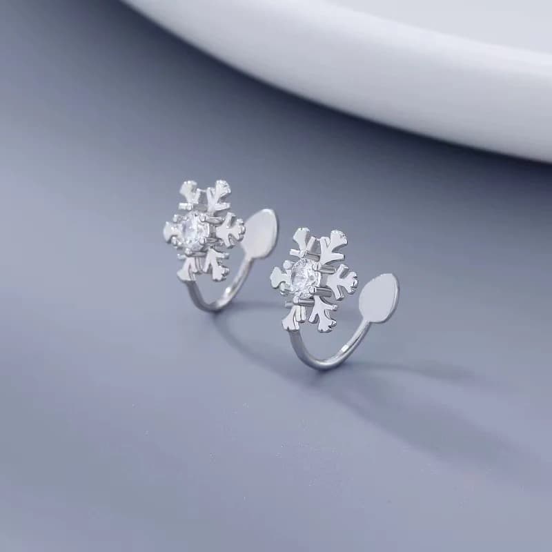 Orecchini a clip con fiocco di neve in argento 925 con zirconi per le donne, gioielli classici, accessori di lusso leggeri e squisiti