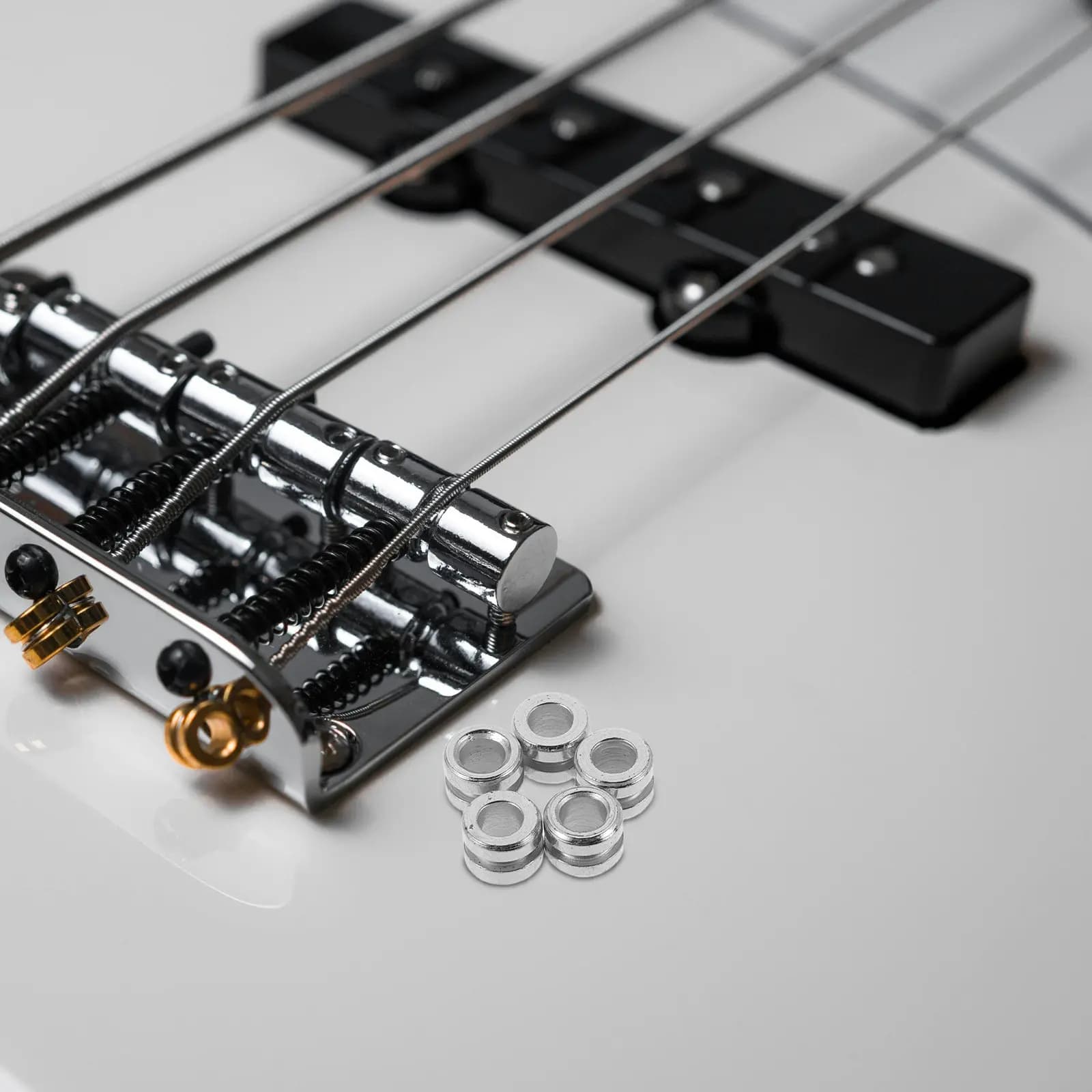 Perline in metallo per corde di chitarra, per ponte e cordiera di chitarra acustica, folk, classica, ukulele, con finitura liscia per la regolazione