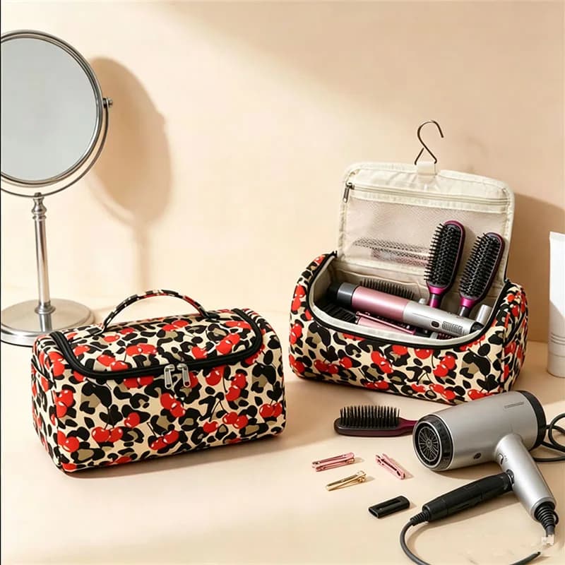 Borsa Organizer per Strumenti per Capelli con Stampa Ciliegie e Gancio, Borsa da Viaggio Portatile per Asciugacapelli e Ferro Arricciacapelli, Custodia Multiuso per Strumenti di Styling
