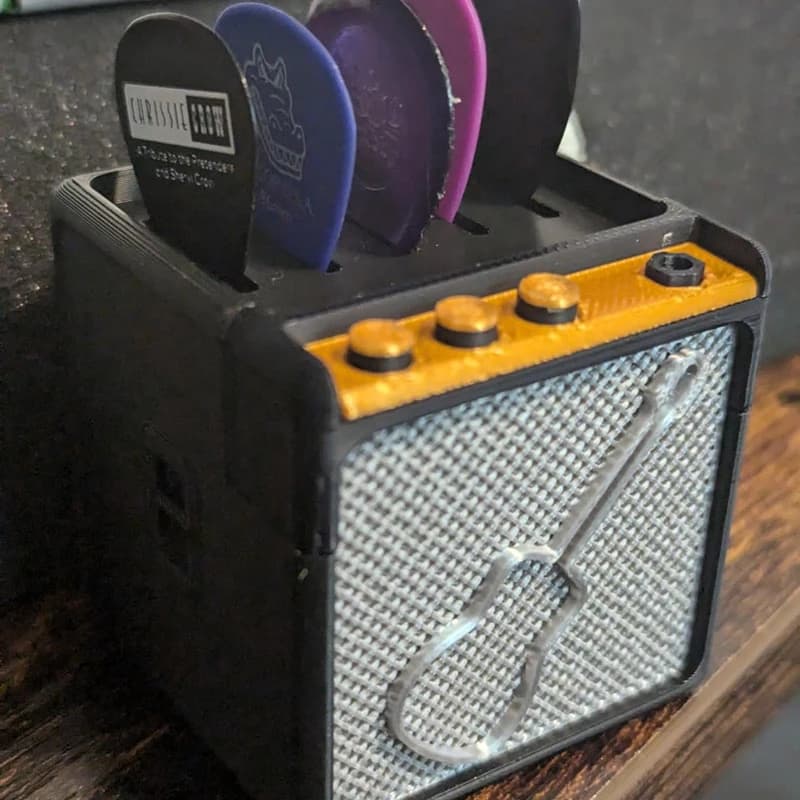 Porta plettro per chitarra portatile Scatola di immagazzinaggio per plettro stampato in 3D con slot per plettro Chitarra Capotasto Accordatore Custodia per corde Espositori