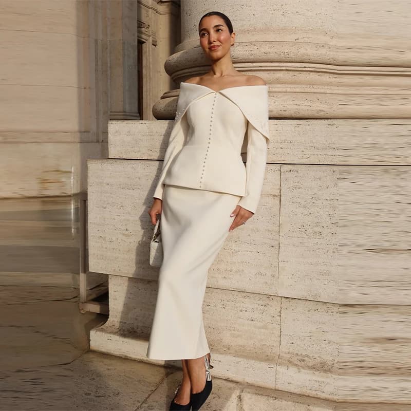 Elegante Completo Due Pezzi Bianco Francese con Peplum, Top Chic a Spalle Scoperte e Gonna Midi a Vita Alta, Abito Formale da Ufficio per Donna, Ideale per Serate ed Eventi