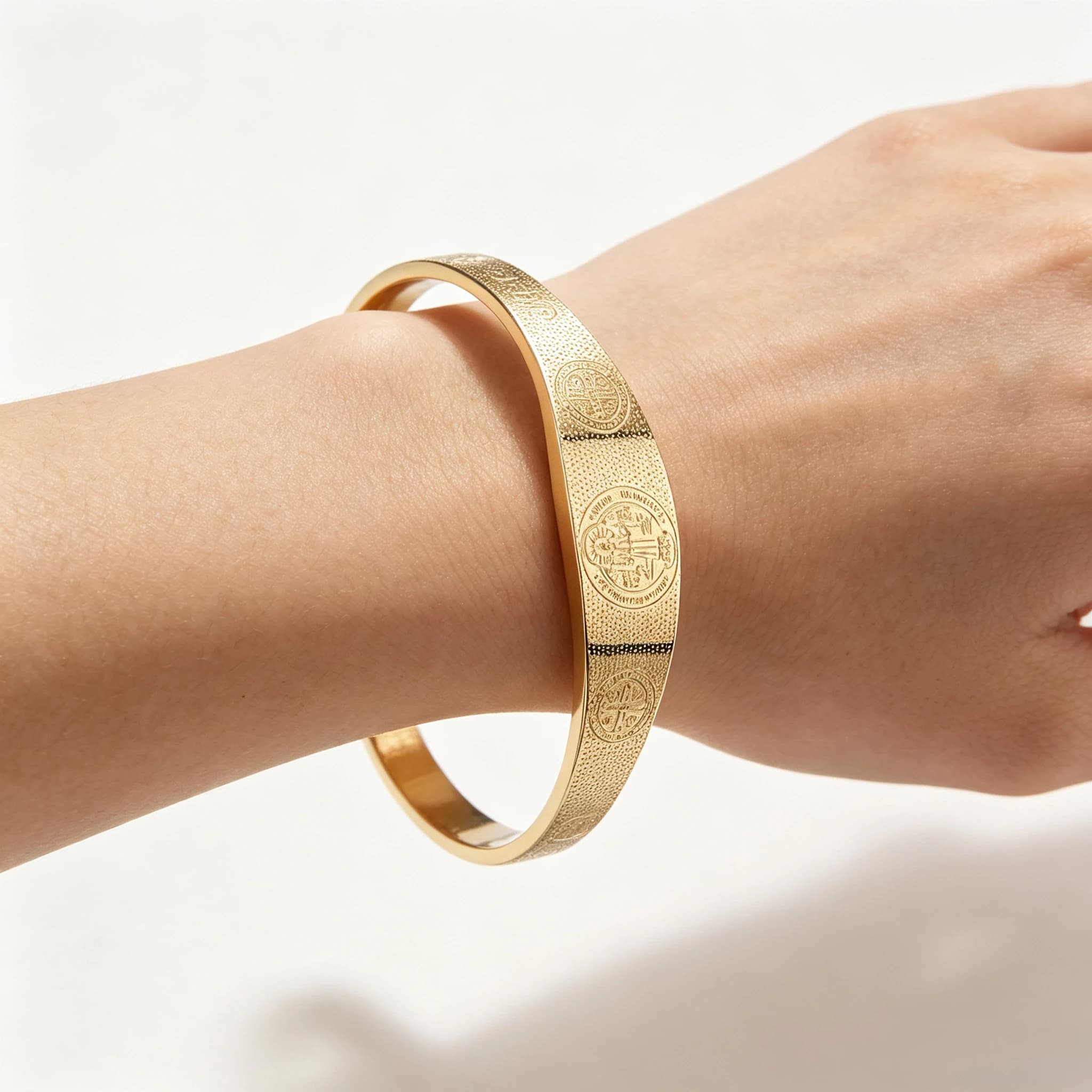 Gold Stainless Steel Saint Benedict Cuff Bangle Engraved Religious Protection Symbol Open Bracelet Catholic Faith Women Men Wrist Jewelry