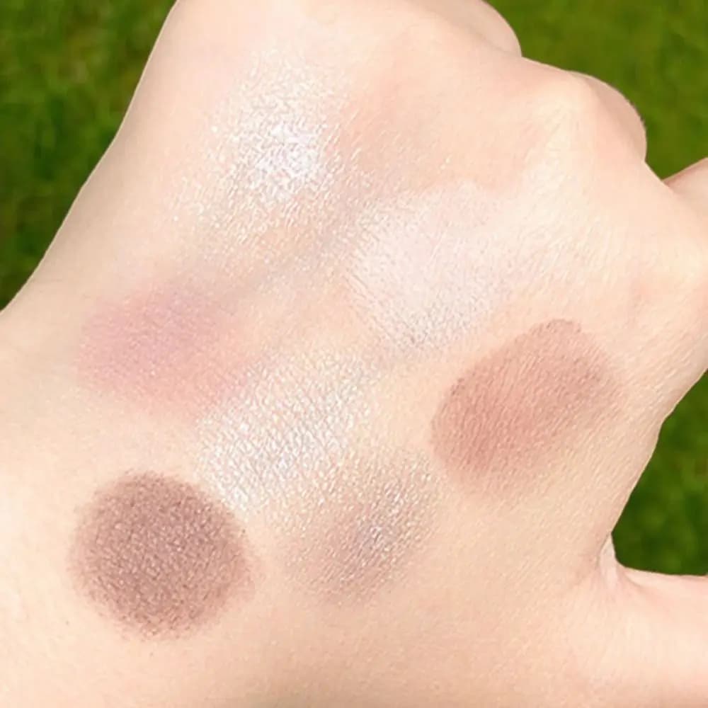 Palette di Trucco 7 Colori Opachi e Brillanti, Ombretti Impermeabili dai Colori Vivaci con Effetto Illuminante, Ombretti Cristallini Luminosi