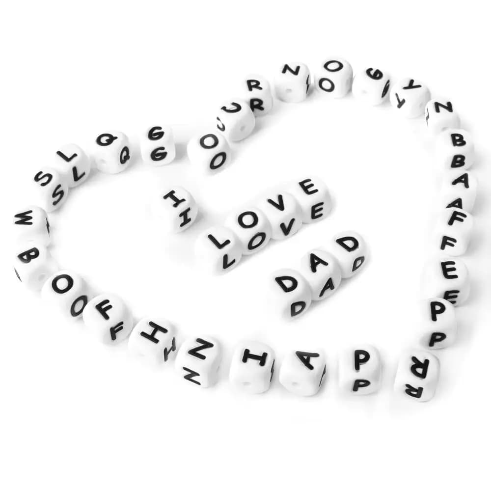 20Pcs 12mm English Letter Silicone Beads White Background With Black Text Focus Bead For DIY Bracelet Necklace Jewelry Making