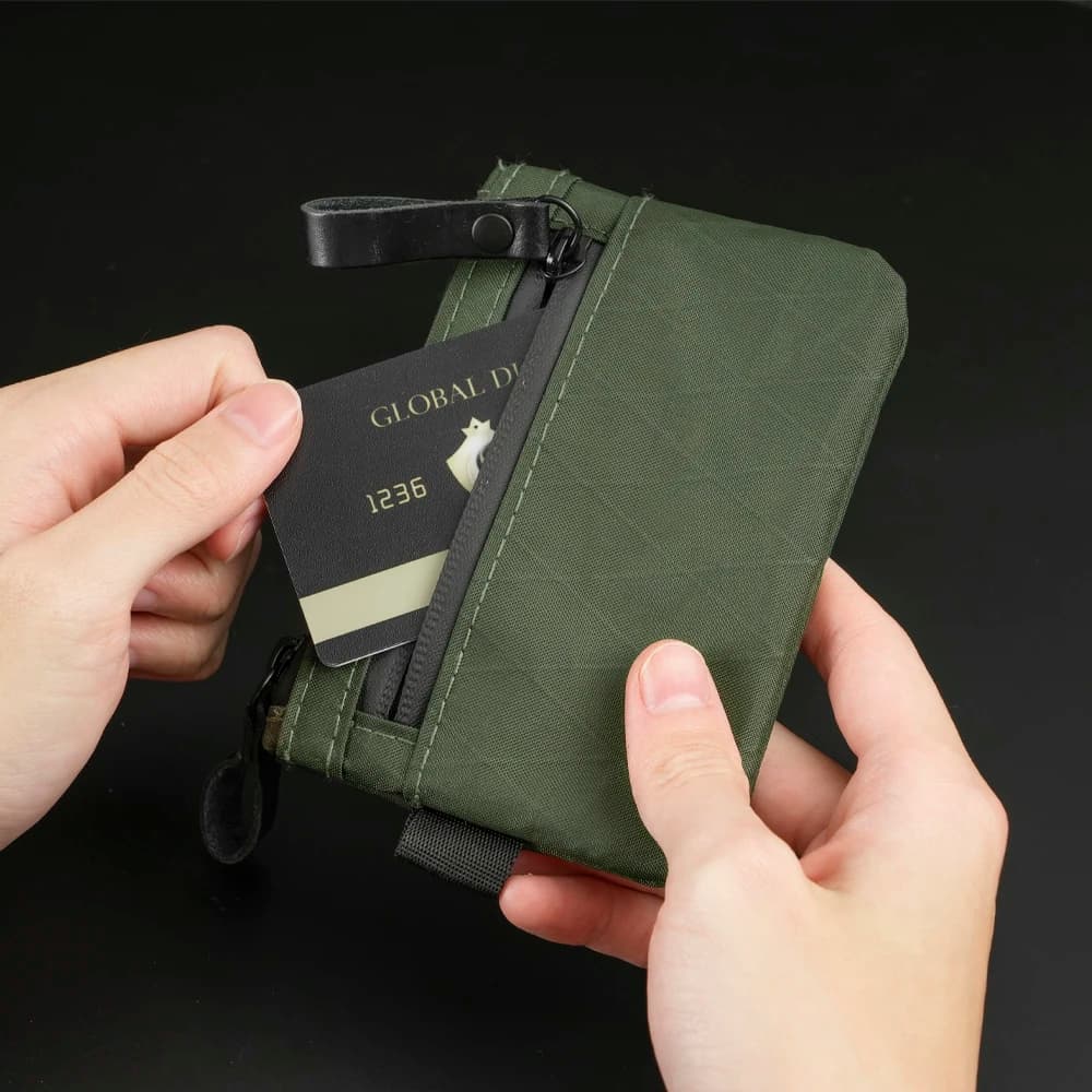 Portafoglio per contanti e carte con chiusura RFID X-Pac Zip Pouch - Realizzato con tessuti resistenti alle intemperie neutri al carbonio, cerniera YKK, nero