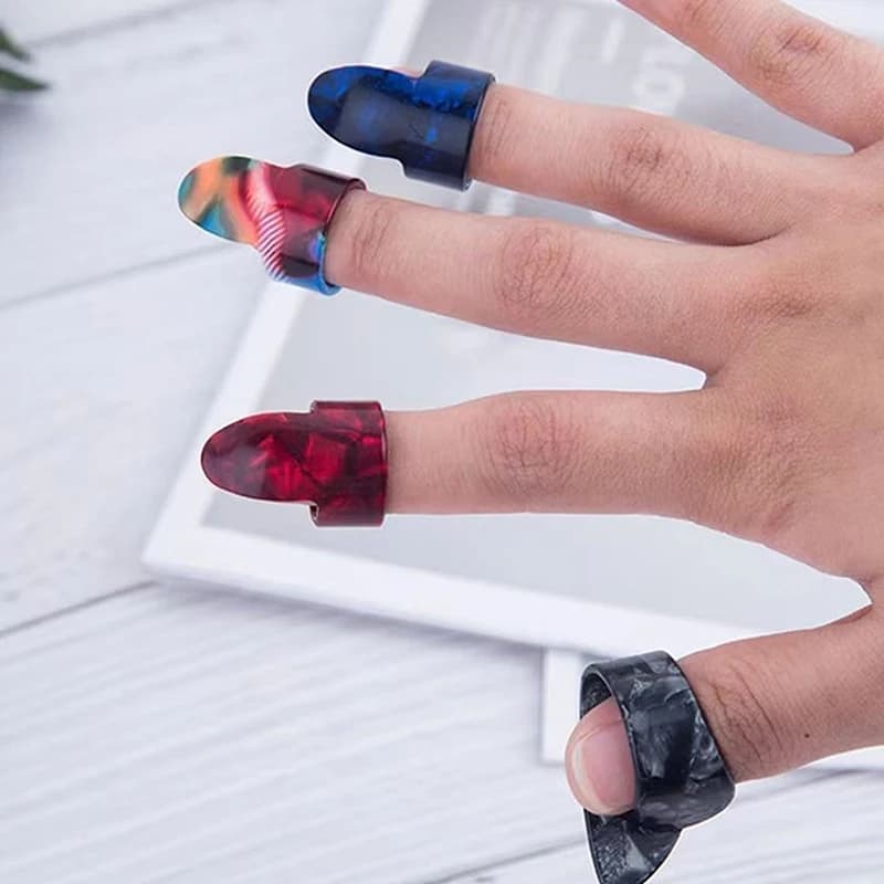 (SH) [SH][HS] 4/8 Pezzi Plettri per Dita e Pollice per Chitarra, Accessori di Ricambio per Ukulele e Chitarra Elettrica