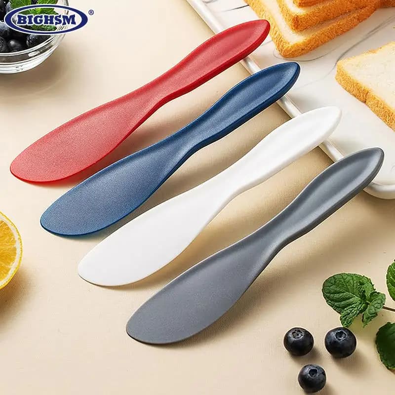 1 pcs kitchen spatula plastic cooking raschietto for pasta cream butter Smoother heat-resistant tools for baked cakes