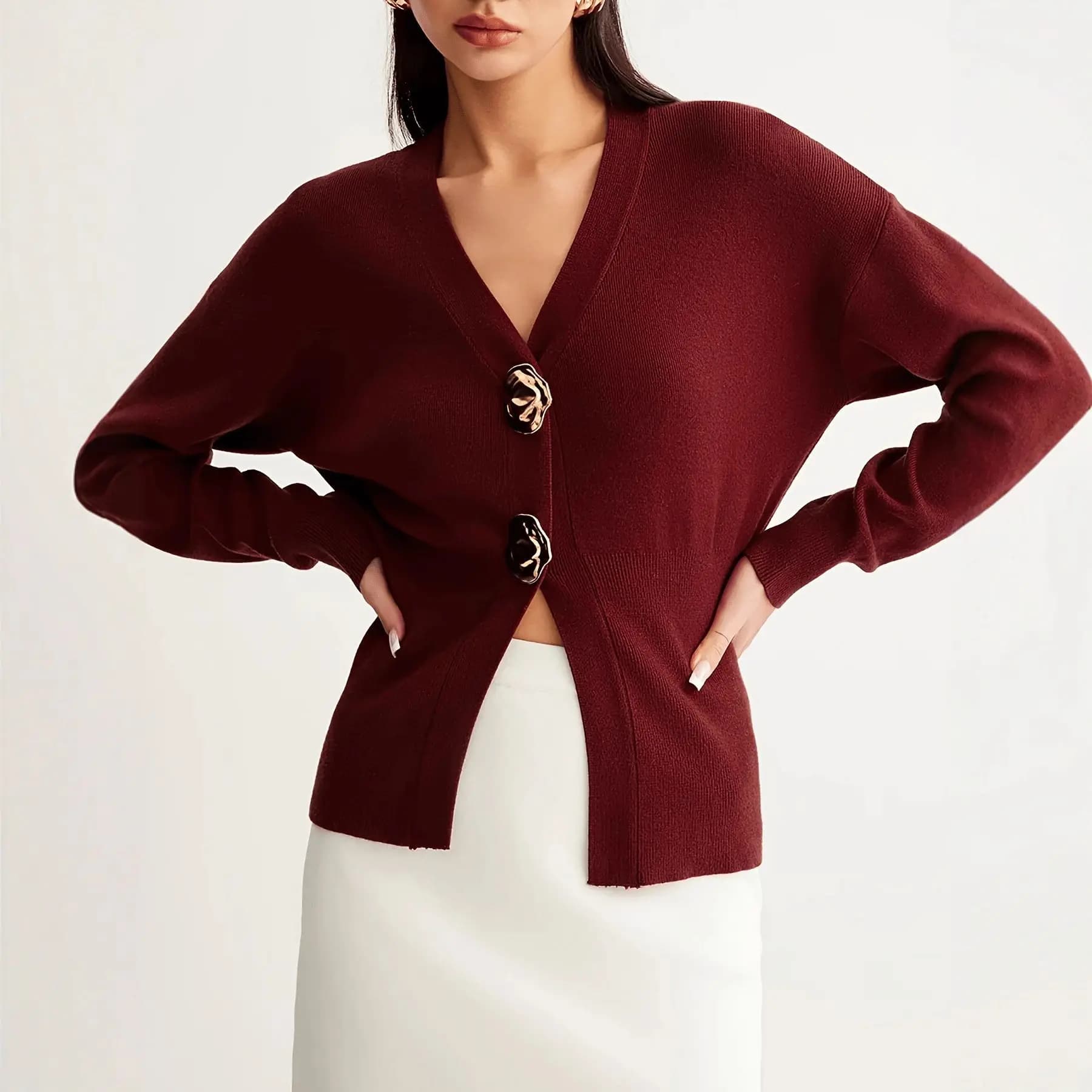 Cardigan knitted with metal buttons Fashion woman V neck long sleeves with slits Slim knitted sweater coat for leisure Woman Autumn New